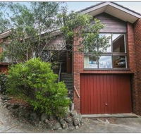 Holiday Home in the Heart of Anglesea - Australian Directory