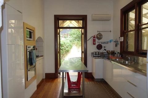 Home Central Perth - Australian Directory 1