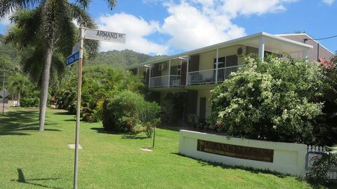 Island Magic - Townhouse No.1 - Australian Directory 0