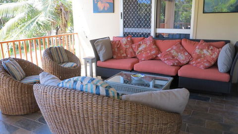 Island View Unit 3/40 Marine Parade - Australian Directory 2
