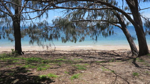 Island View Unit 3/40 Marine Parade - Australian Directory 3