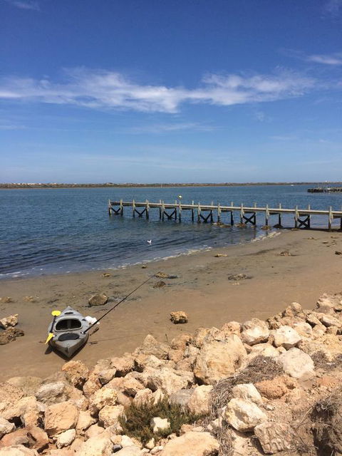Island Waterfront Getaway - WiFi - Australian Directory 3
