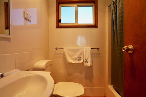 Jenolan Caravan Park Oberon - Australian Directory 1