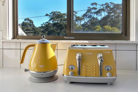 Jetty Road Retreat - Australian Directory 2