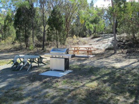 Just Red Wines Cabins - Australian Directory 2