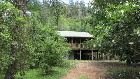 Kameruka 6 Rheuben Terrace - Australian Directory 0