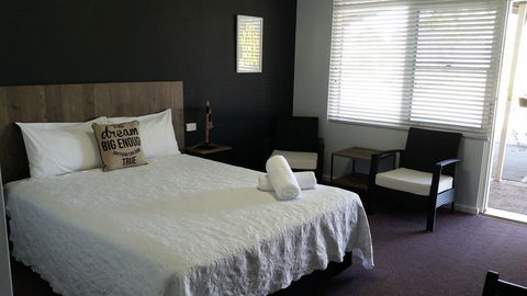 Karuah Gardens Motel - Australian Directory 3