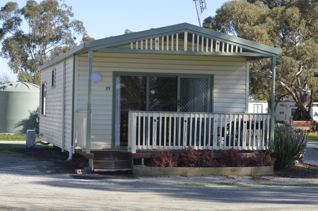  Australian Directory