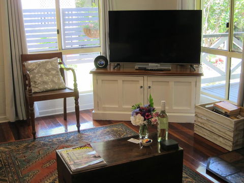 Kidd Street Cottages - Australian Directory 1