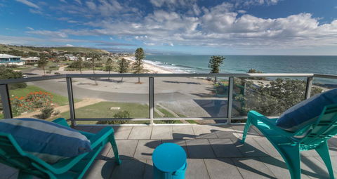 King Of North Bay - 103 Gold Coast Drive - Australian Directory 0