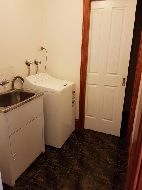 King Street Apartments - Australian Directory 3