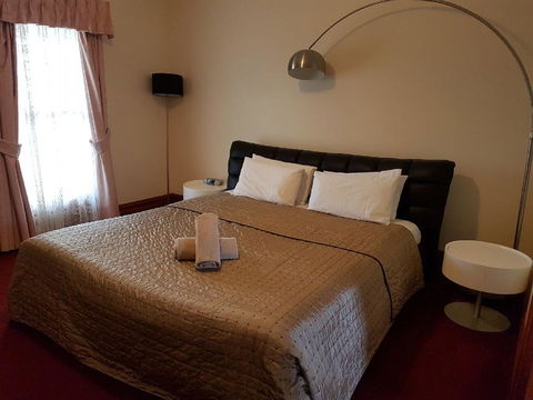 King Street Apartments - Australian Directory 2
