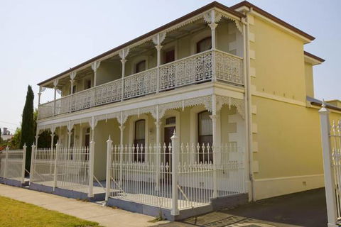 King Street Apartments - Australian Directory 0
