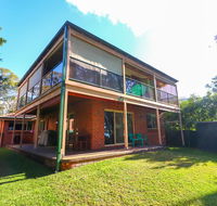 Kingfisher LakeHouse - Australian Directory
