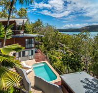 Kingfisher on Hamilton Island - Australian Directory