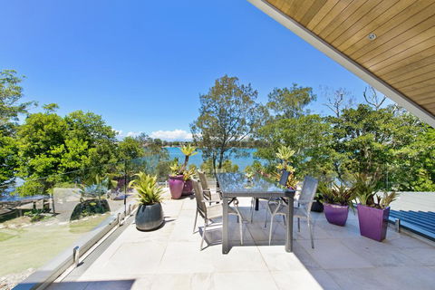 Kingspoint Resort - Australian Directory 2