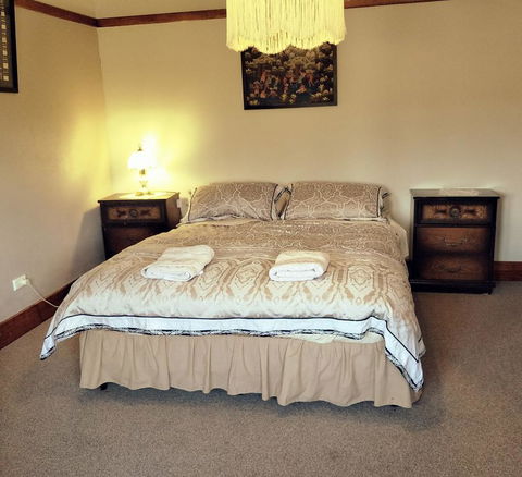 Kinross Metcalfe Farm - Australian Directory 2