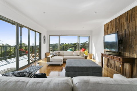 L'Ciabot- Sea View Tranquility - Australian Directory 1