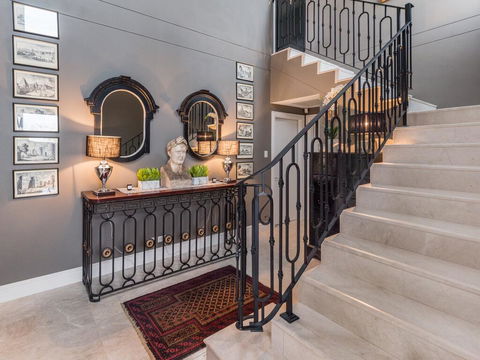 La Maison 1789 Boutique Guest Apartment - Australian Directory 3