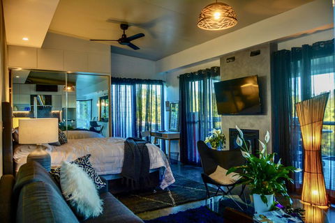 La RochÃ©r Eco Retreat - Australian Directory 2