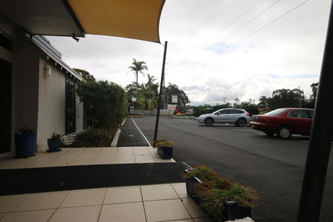 Lake Munmorah Motel - Australian Directory 2