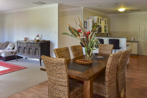 Lake Tyrrell Accommodation LTA - Australian Directory 1