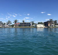 Lakeside Flats 5 - Australian Directory