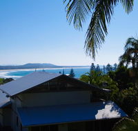 LaMaison de Shines 13 Dulconghi Street - Australian Directory