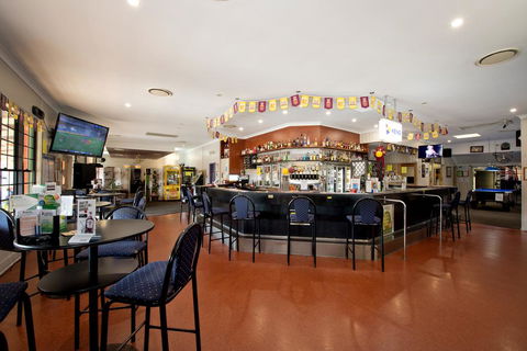 Lamington Hotel Motel - Detached Motel - Australian Directory 1