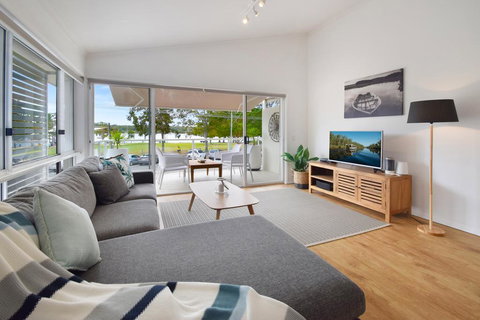 Lazy Days Villa 1 - Australian Directory 0