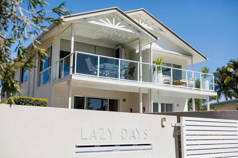 Lazy Days Villa 1 - Australian Directory 1