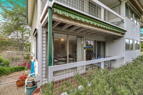 Leighton Bay Walk - Australian Directory 3