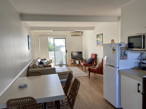 Leisure-Lee Holiday Apartments - Australian Directory 3
