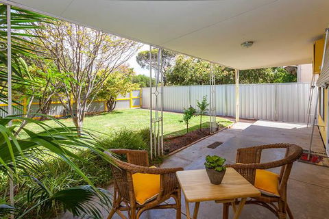 Lemon Cottage - Australian Directory 0