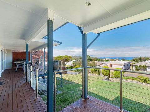 Lentara Dream @ Fingal Bay - Australian Directory 0