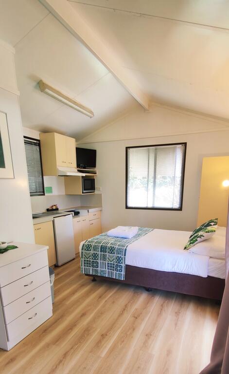Lilyponds Holiday Park - Australian Directory 3