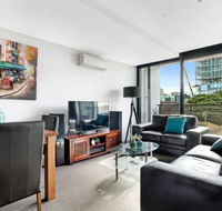 Luxurious with Free Parking  Wi Fi - Australian Directory