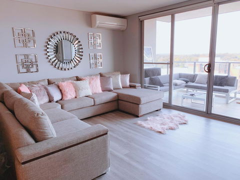 Luxury Apartment With Views - Australian Directory 1