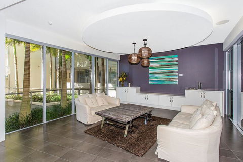 Luxury Apartments @ Corporate Boardies - Australian Directory 3