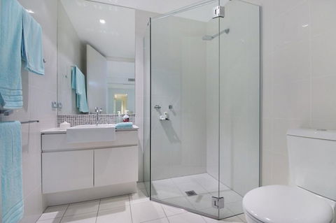 LUXURY BALE PENTHOUSE & JACUZZI SPA 1328 NORTH CULTURE - Australian Directory 2