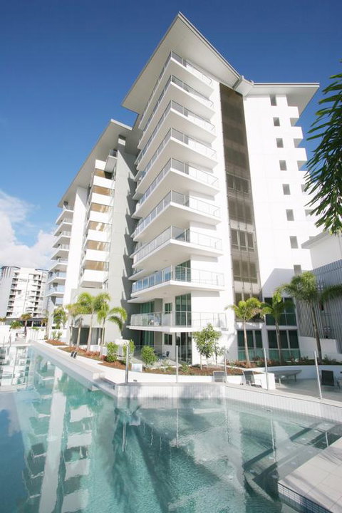 M1 Resort - Australian Directory 3