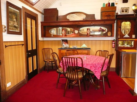 Madam Saddler - On Fraser Clunes - Australian Directory 3