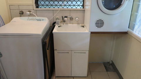 Magnautical Cottage 29 McCabe Crescent Arcadia - Australian Directory 2