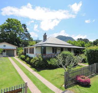 Magnolia Cottage - Kangaroo Valley - Australian Directory