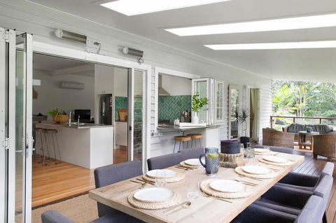 Mahalo House - Australian Directory 0