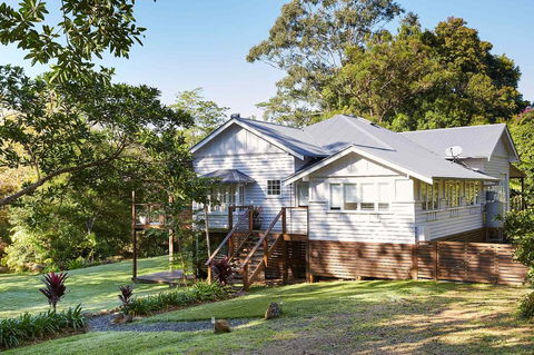 Mahalo House - Australian Directory 2