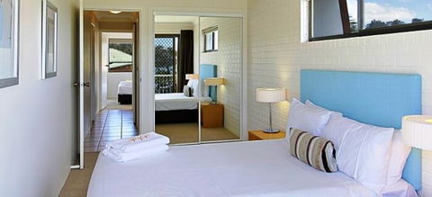 Main Beach Apartments - Australian Directory 2