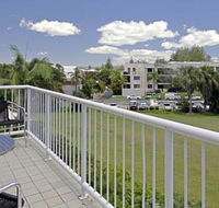 Main Beach Apartments - Australian Directory