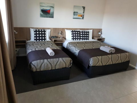 Main Street Motel - Australian Directory 1