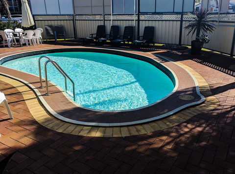 Main Street Motel - Australian Directory 2